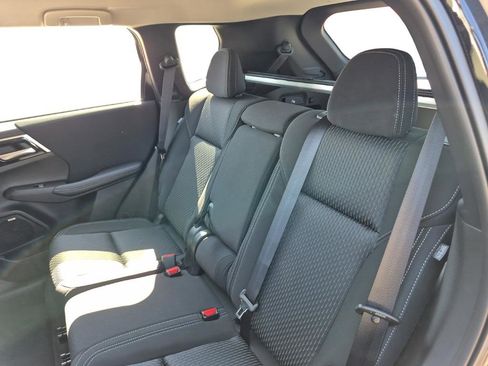 New 2026 Mitsubishi Outlander ES image 27