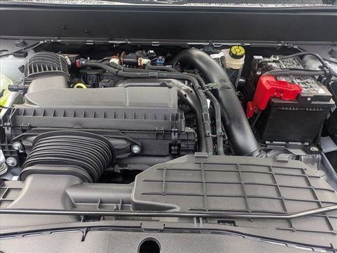 New 2026 Ford Maverick XL AWD/4WD image 17