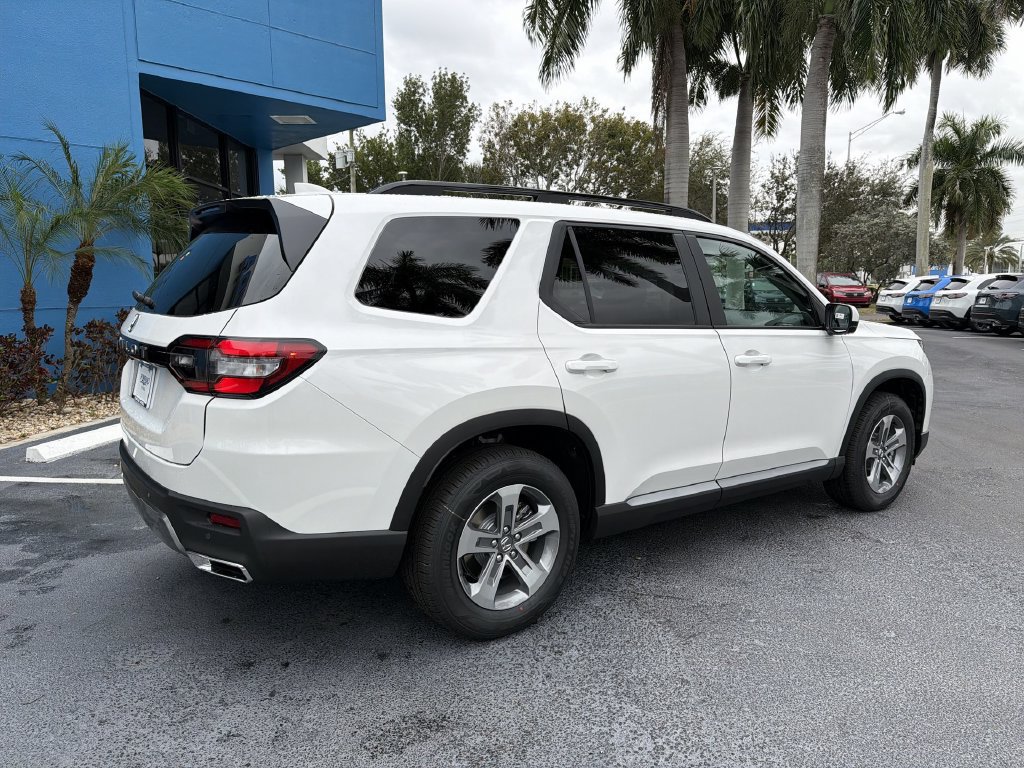 New 2026 Honda Pilot EX-L image 8