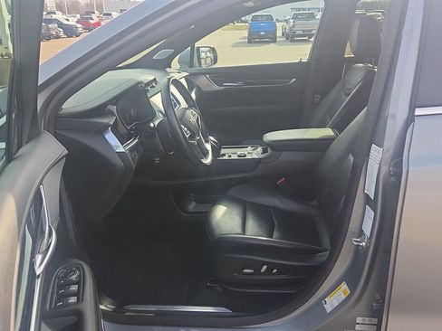 Used 2024 Cadillac XT5 Premium Luxury image 18