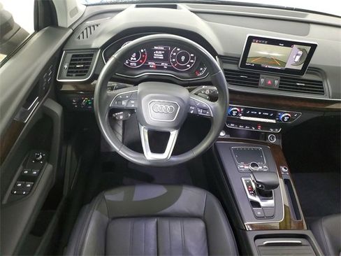 Used 2019 Audi Q5 Prestige image 17
