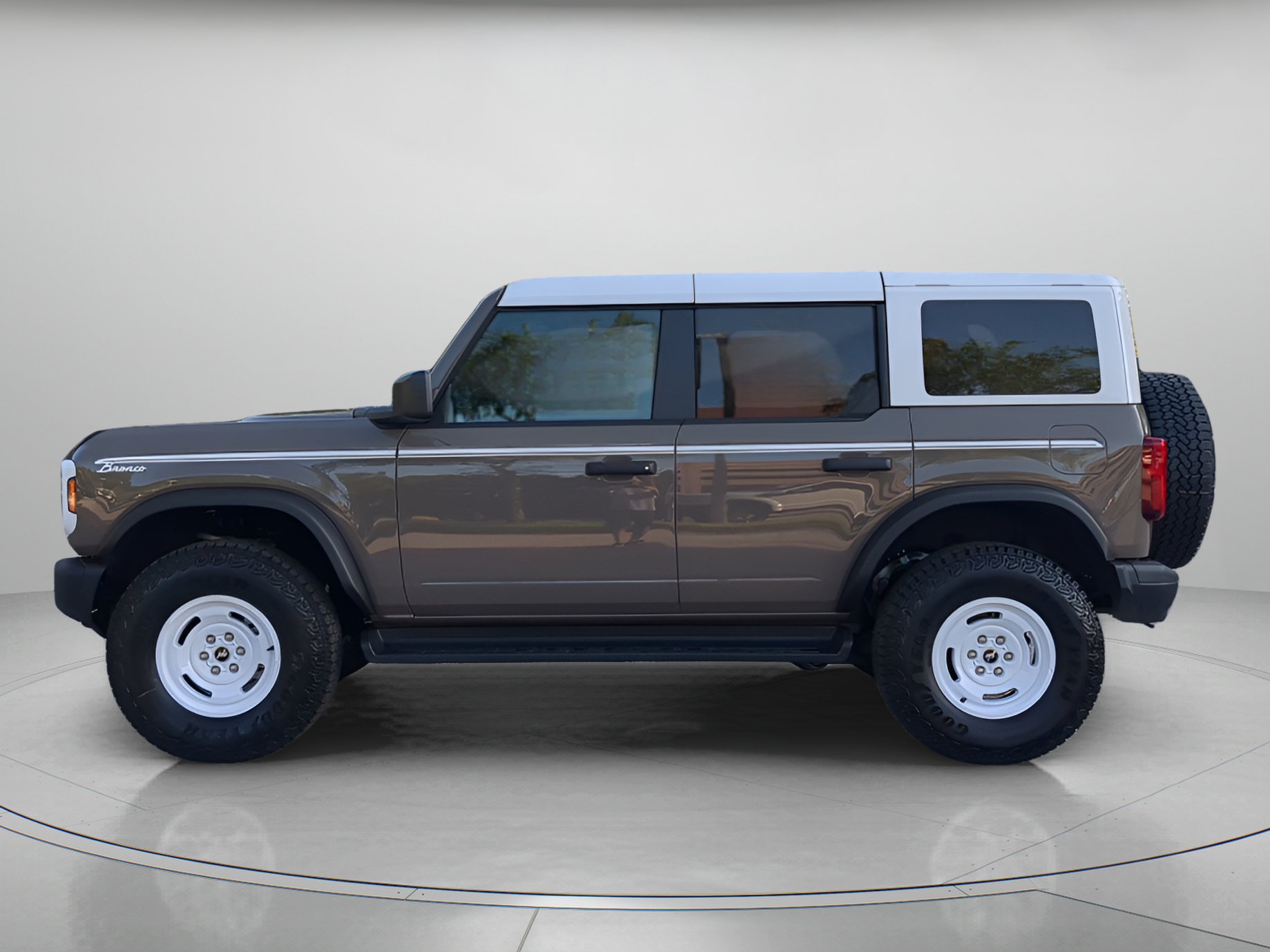 New 2026 Ford Bronco Heritage Edition AWD/4WD image 46