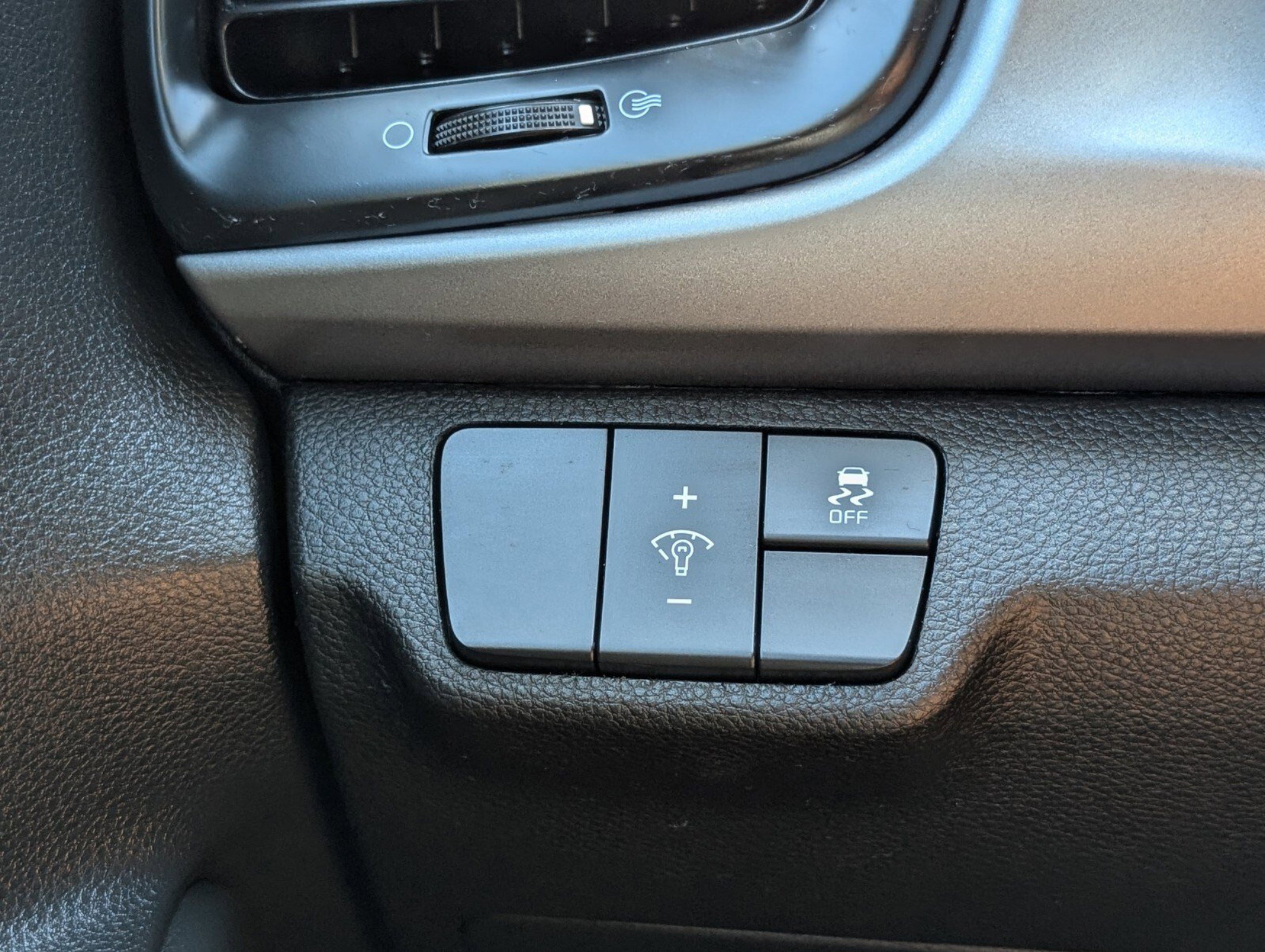 Certified 2023 Kia Rio S w/ Technology Package FWD image 25