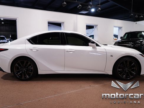 Used 2022 Lexus IS 350 F Sport RWD image 8