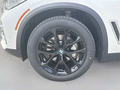 Certified 2023 BMW X5 xDrive40i w/ Premium Package AWD/4WD image 6