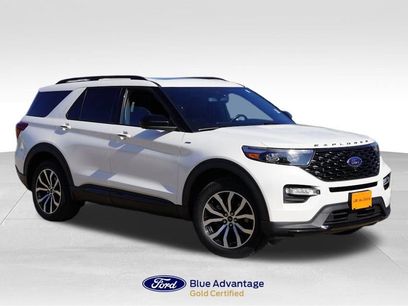 Certified 2023 Ford Explorer ST-Line w/ Class IV Trailer Tow Package