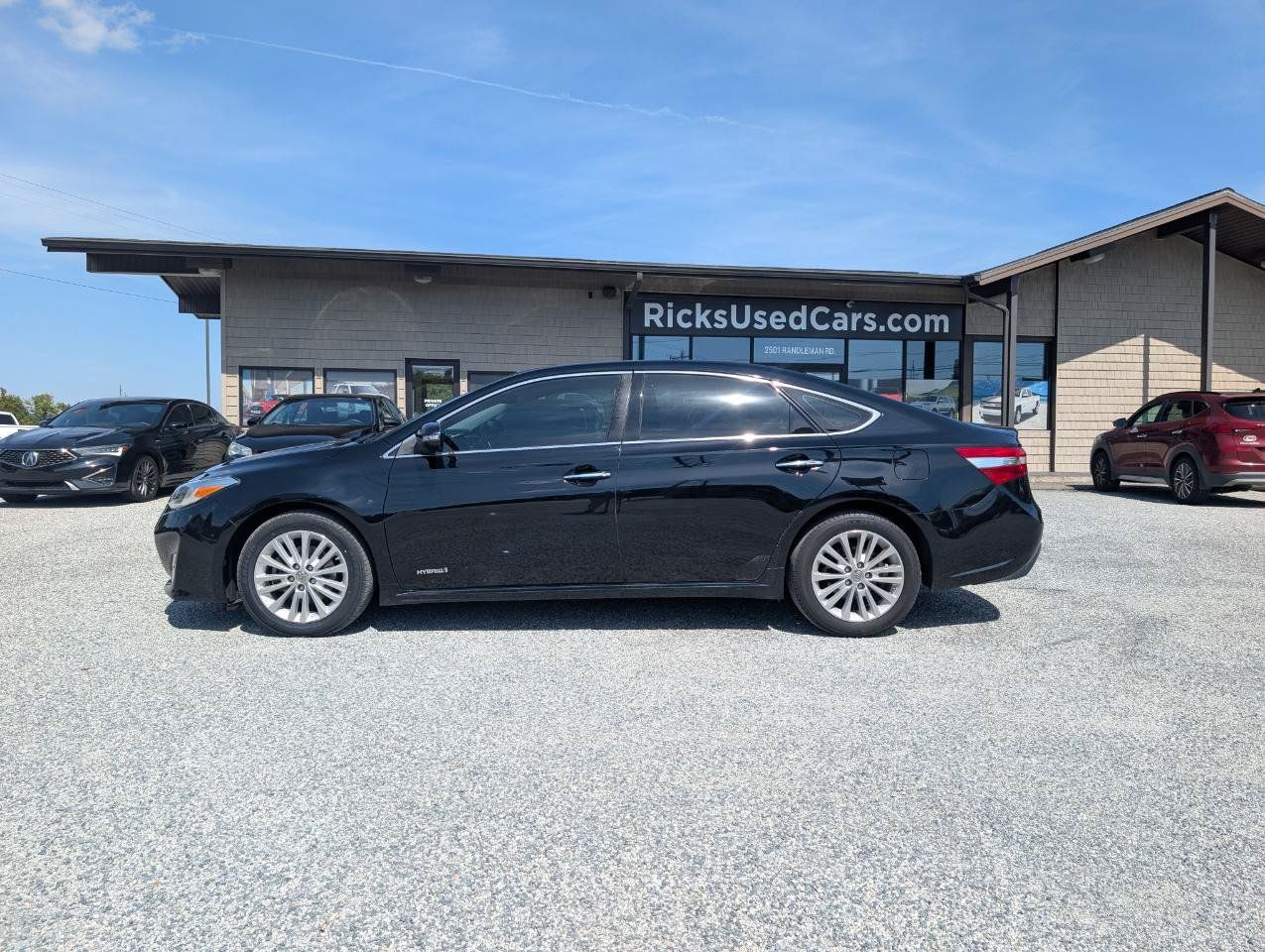Used 2014 Toyota Avalon XLE Touring FWD image 11