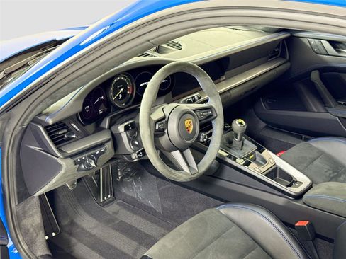Used 2023 Porsche 911 GT3 image 15