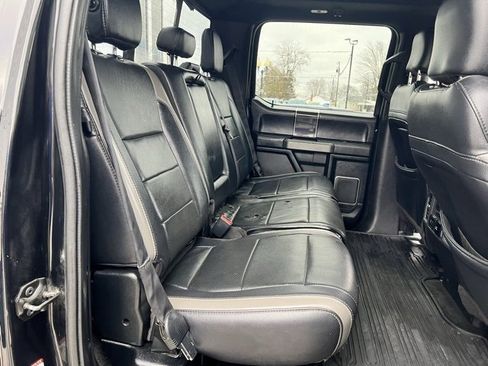 Used 2018 Ford F150 Raptor w/ Equipment Group 802A Luxury image 22