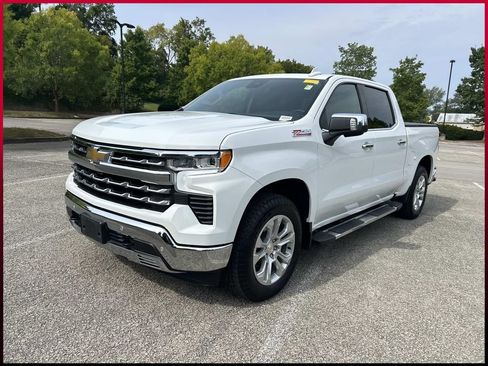 Used 2024 Chevrolet Silverado 1500 LTZ w/ LTZ Premium Package AWD/4WD image 3