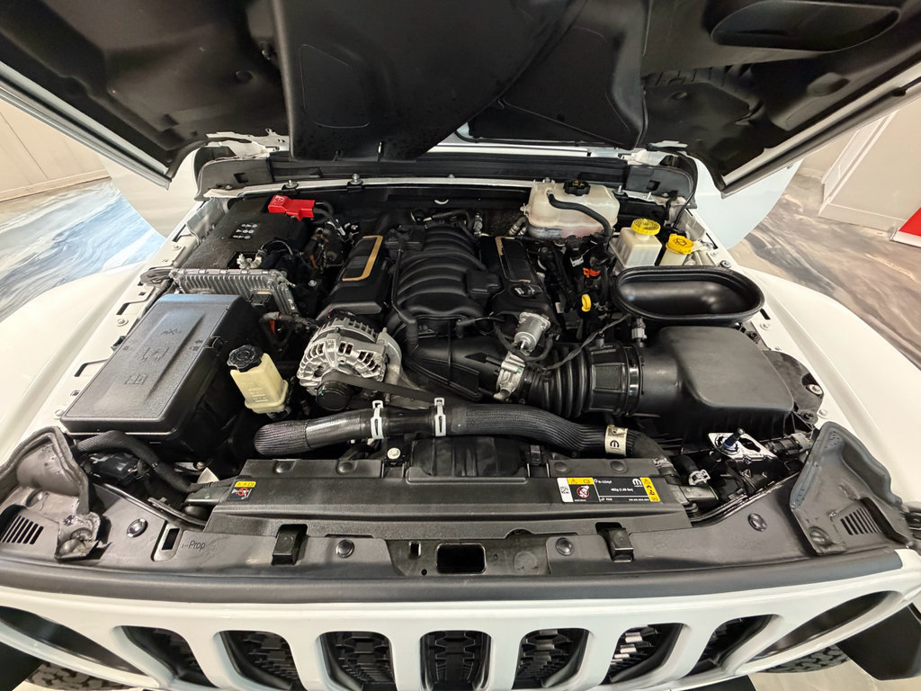 Used 2022 Jeep Wrangler Unlimited Rubicon w/ Trailer Tow Package AWD/4WD image 63