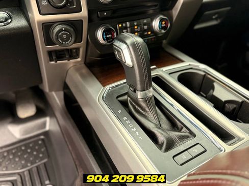 Used 2016 Ford F150 Platinum w/ Equipment Group 701A Luxury AWD/4WD image 16