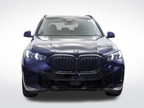 New 2026 BMW X5 xDrive40i w/ M Sport Package AWD/4WD image 8