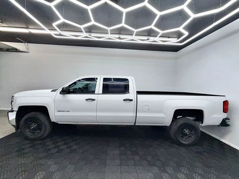 Used 2015 Chevrolet Silverado 2500 W/T w/ WT Fleet Convenience Package image 4