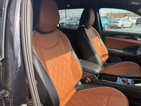New 2026 Volkswagen Tiguan SEL R-Line AWD/4WD image 28