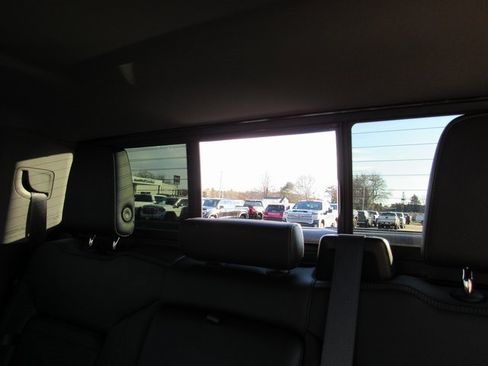 Certified 2019 GMC Sierra 1500 Denali w/ Denali Ultimate Package image 32