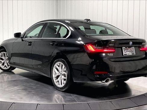 Used 2025 BMW 330i xDrive Sedan AWD/4WD image 12
