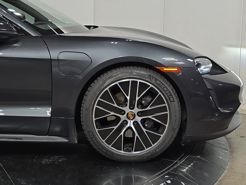 Certified 2024 Porsche Taycan RWD image 11