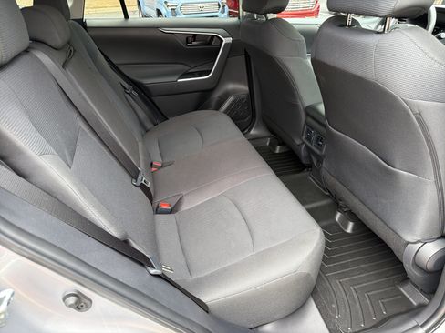 Used 2025 Toyota RAV4 LE FWD image 15