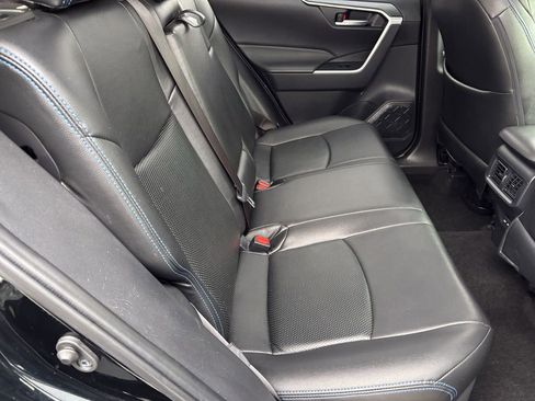 Certified 2022 Toyota RAV4 SE image 43