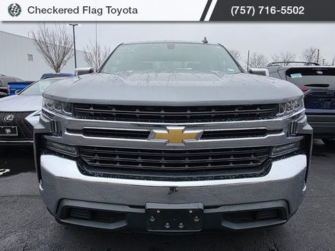 Used 2019 Chevrolet Silverado 1500 LT w/ Texas Edition image 2