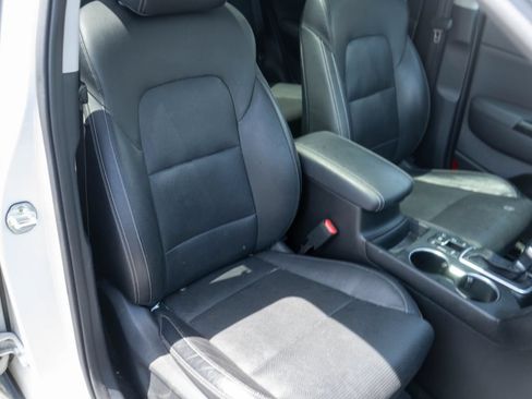 Used 2020 Kia Sportage EX w/ Option Group 15 AWD/4WD image 9