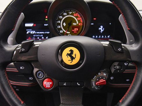Used 2021 Ferrari F8 Tributo image 39