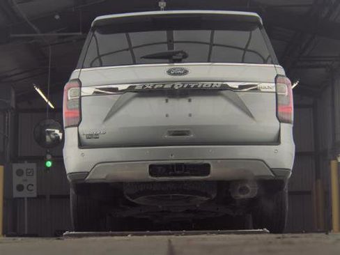 Used 2020 Ford Expedition Max Limited image 4