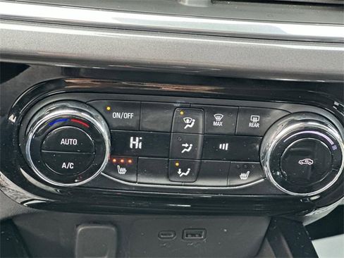 Certified 2024 Chevrolet Trax ACTIV w/ Driver Confidence Package image 33