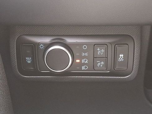 Used 2024 Ford Mustang Mach-E Premium image 25