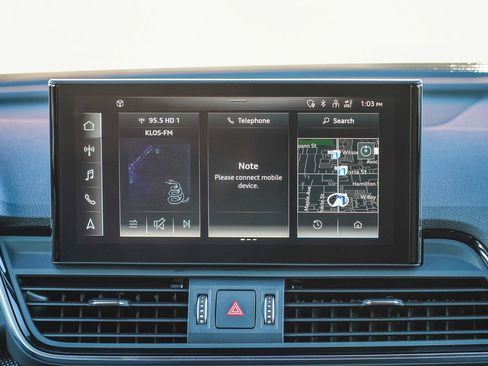 Used 2023 Audi SQ5 Premium Plus w/ Premium Plus Package image 17