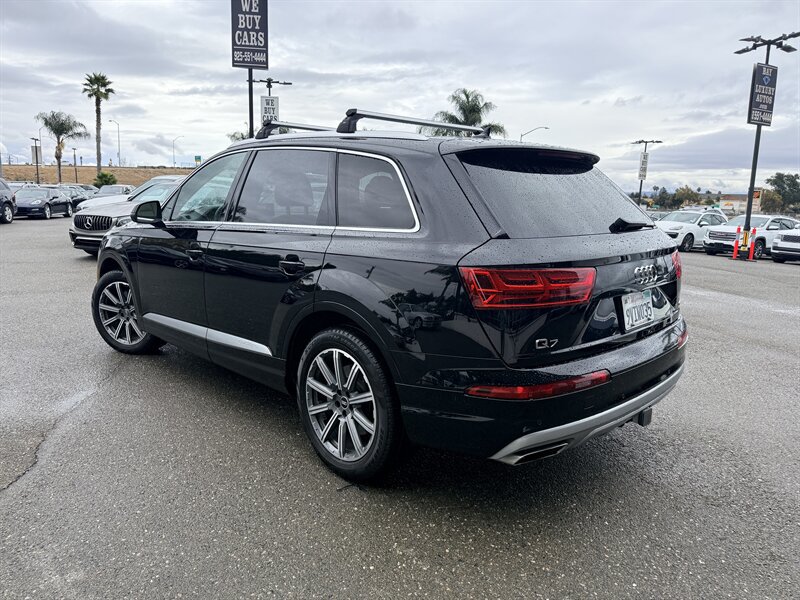 Used 2017 Audi Q7 2.0T Premium Plus AWD/4WD image 5