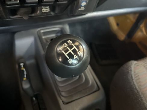 Used 2003 Jeep Wrangler Rubicon image 3