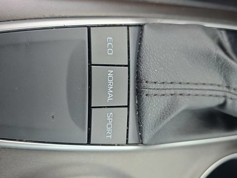 Certified 2024 Toyota Camry LE FWD image 22