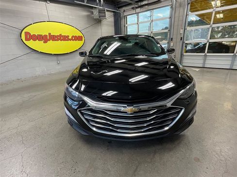 Used 2023 Chevrolet Malibu LT FWD image 8