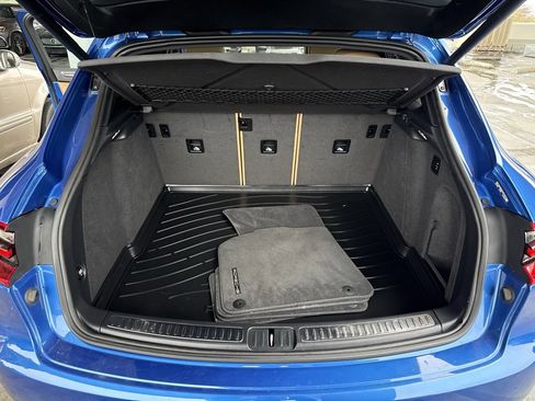 Used 2018 Porsche Macan Sport Edition image 18