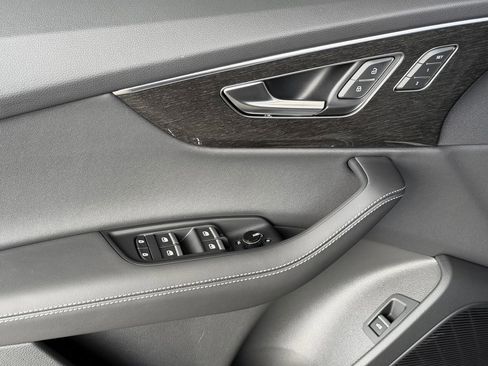 New 2026 Audi Q7 3.0T Premium Plus AWD/4WD image 22