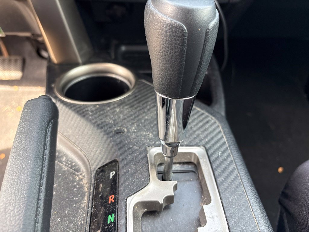 Used 2014 Toyota RAV4 XLE AWD/4WD image 16