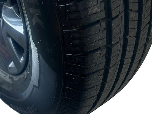 Used 2021 Toyota Tacoma SR5 image 46