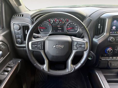 Used 2021 Chevrolet Silverado 1500 LT Trail Boss w/ Bed Protection Package AWD/4WD image 8
