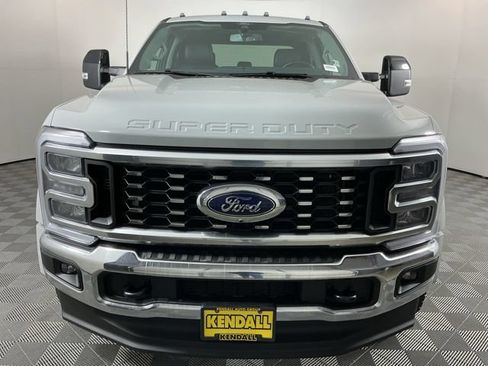 Used 2025 Ford F450 Lariat w/ FX4 Off-Road Package AWD/4WD image 2