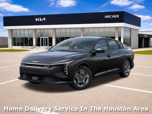 New 2026 Kia K4 LX FWD image 1