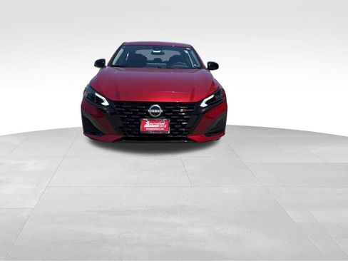New 2026 Nissan Altima 2.5 SR FWD image 8