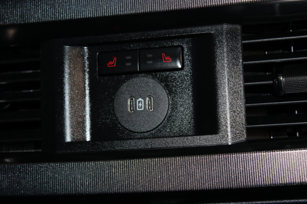 Used 2026 Ford F250 Platinum AWD/4WD image 31
