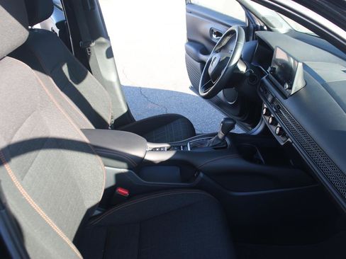 Used 2024 Honda HR-V Sport image 30