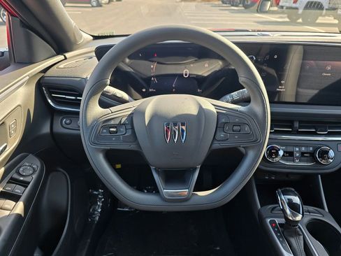 New 2026 Buick Envista Preferred image 25