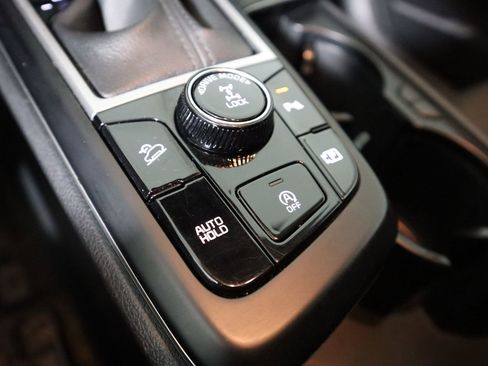 Used 2023 Kia Sportage LX image 41