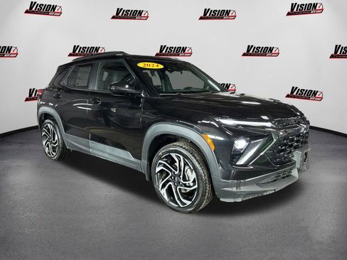 Used 2024 Chevrolet TrailBlazer RS image 3