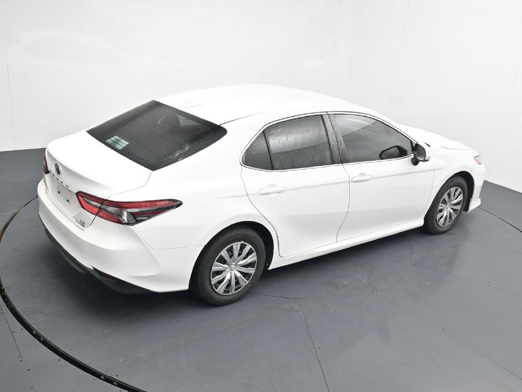 Used 2022 Toyota Camry LE FWD image 16