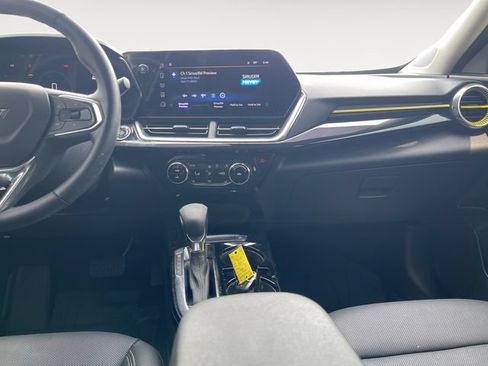 Used 2025 Chevrolet Trax ACTIV w/ Driver Confidence Package FWD image 11